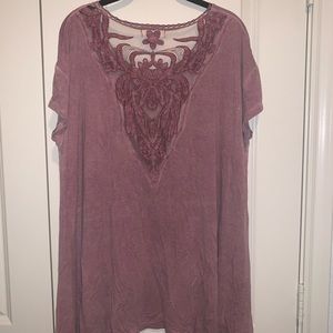 Light purple scoop neck top
